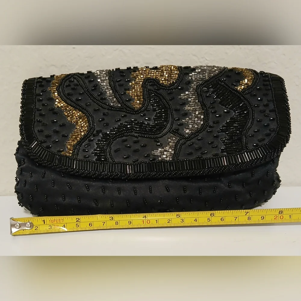 La Regale Ltd. Vintage Black‎ Beaded Clutch